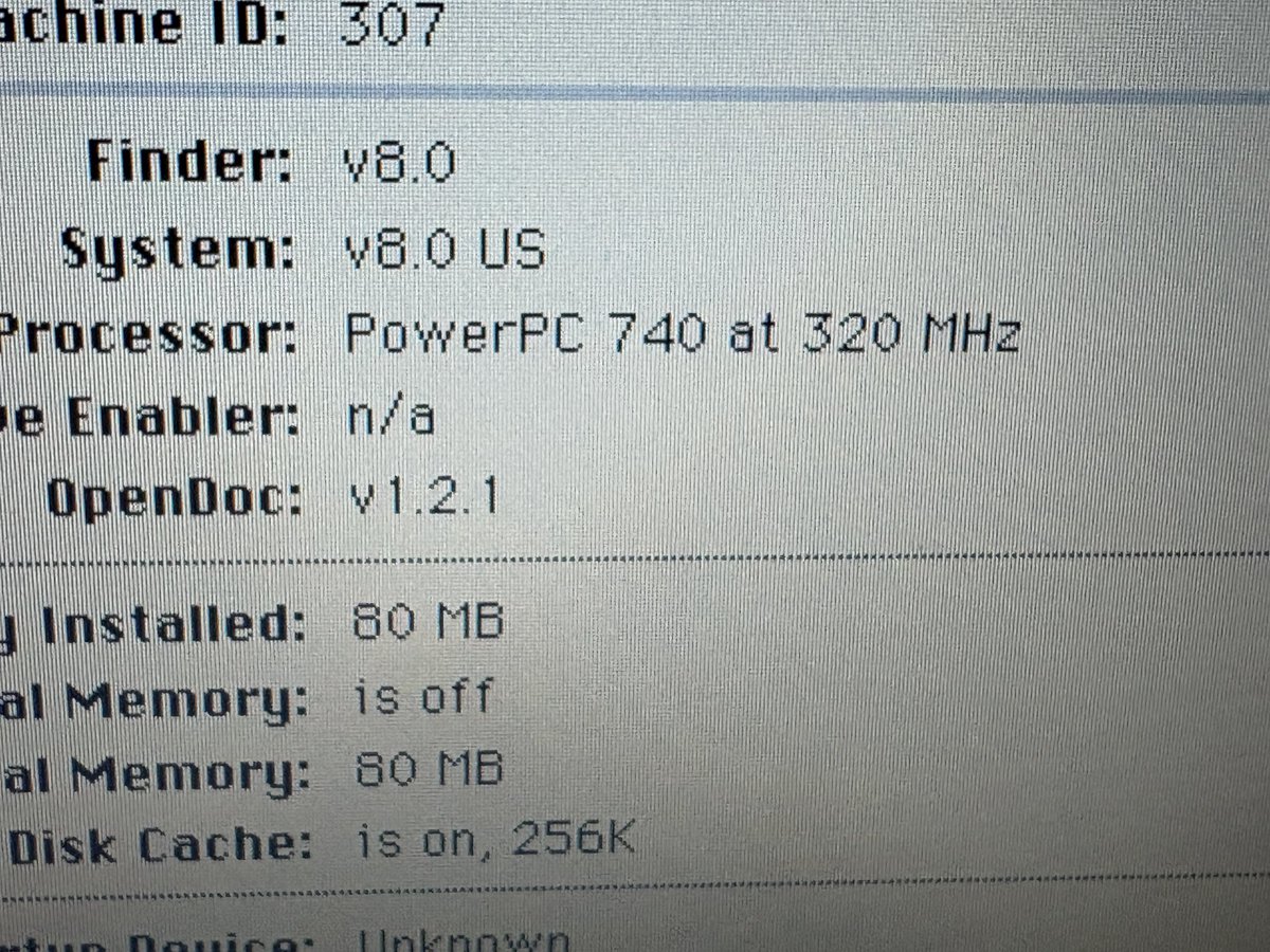 PowerBook2400（G3/320Mhz）で動作してる、液晶ガー 液晶ガー で2-3