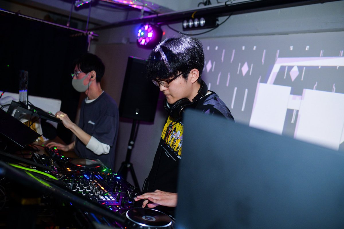 Virtual AID tweet media