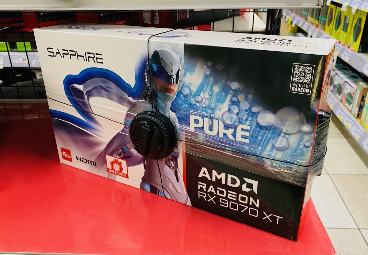 本店2F】 ホワイトカラーのAMD RADEON⛄️ こちらの商品お取扱い中です