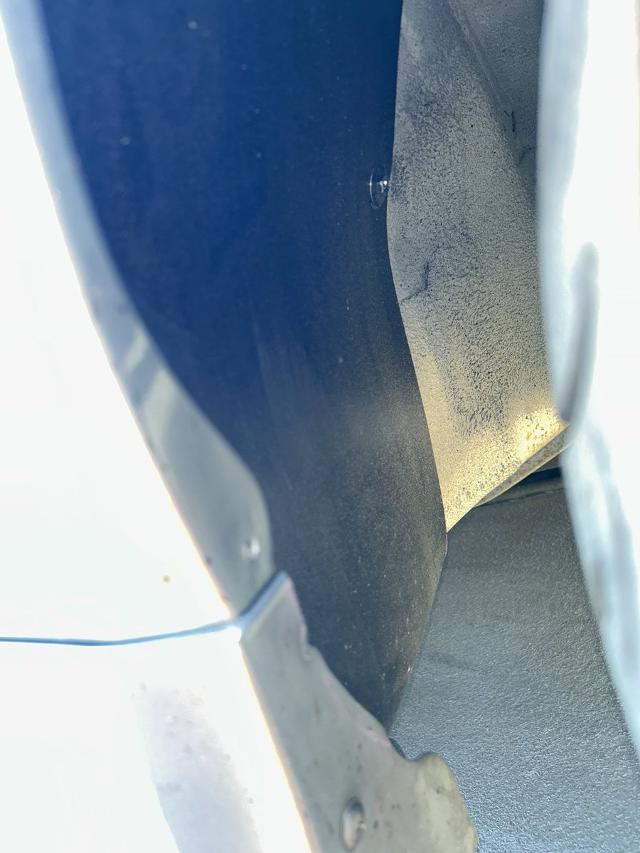 TaKu1526's tweet photo. 今回はインナーライナーもワンオフして頂きました！
街乗りするならあった方が良いですね❗️ https://t.co/LjRavSc2tK