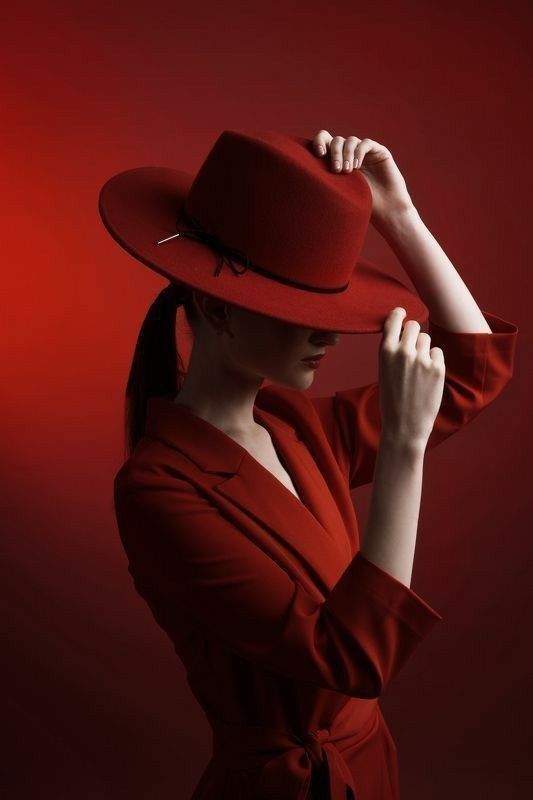 El amor no es atarse a alguien
Es caminar a su lado, sin querer soltarse.❤️❤️

  BUENOS DIAS CON AMOR 💋