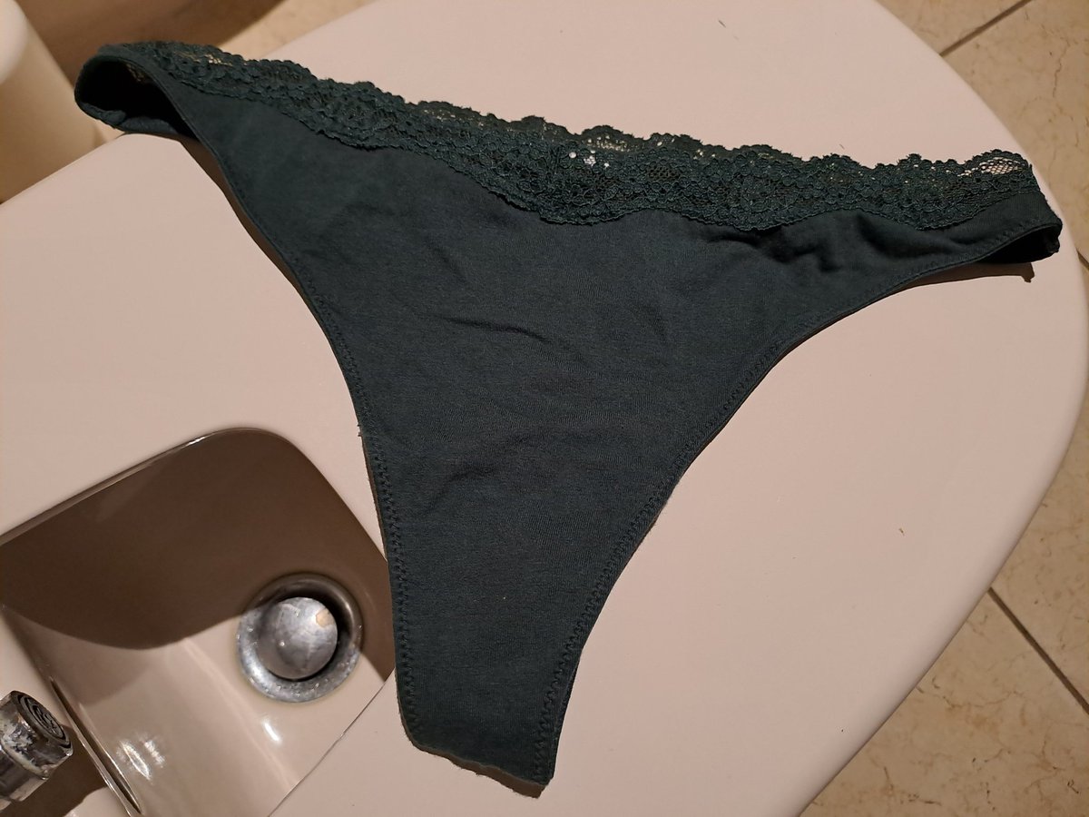Mark30704629's tweet photo. Bathroom find 🥰 https://t.co/cRsyC80Bnl