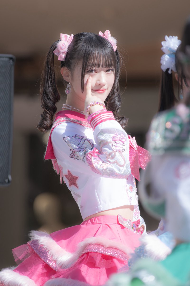 NKazuzon's tweet photo. 今日もバチバチにかわいいっ！
新衣装ステキ〜！

#いぎなり東北産
#いぎなりデコ
#橘花怜 https://t.co/yjIzG1w9VX