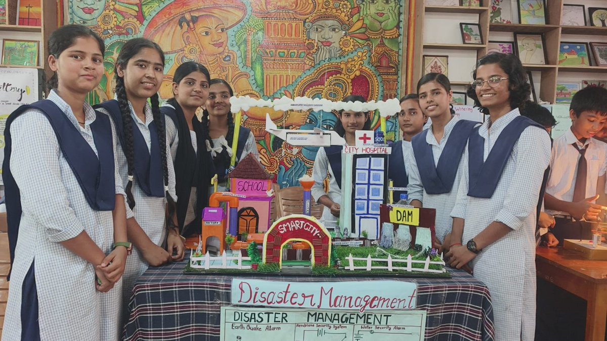 KozhikodeJnv's tweet photo. National Science Day was celebrated with great enthusiasm on 28 February 2026 at PM SHRI Jawahar Navodaya Vidyalaya, Kozhikode. The programme featured a vibrant Science Exhibition, expert talk, and interactive sessions, where students showcased innovative models. https://t.co/EwdpqAQgsU