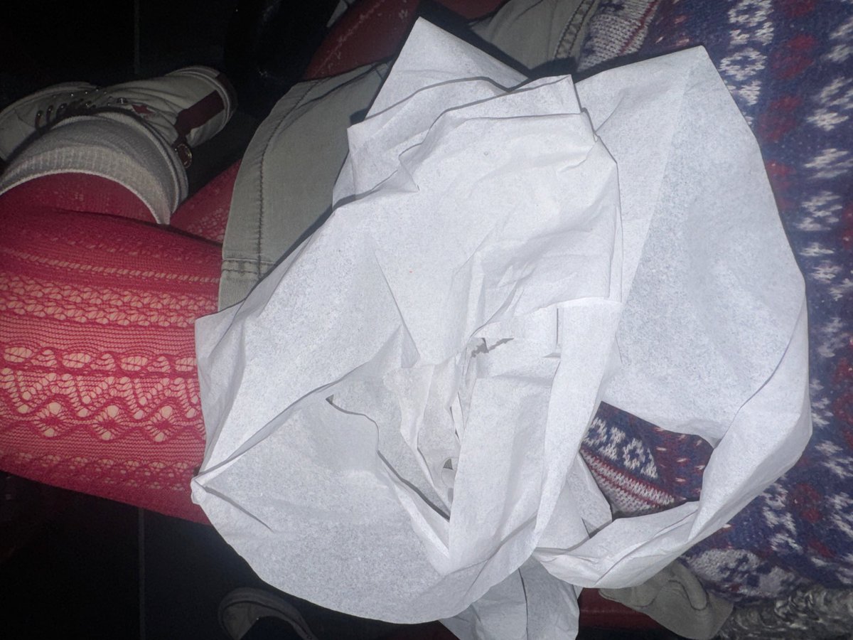 이몽잉 tweet media