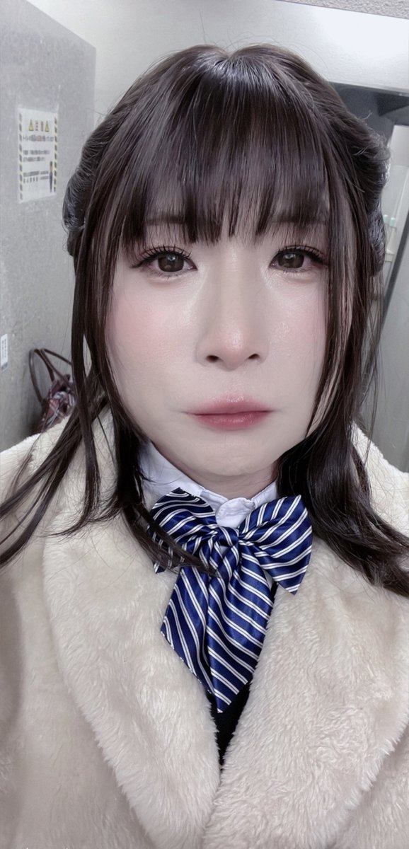hinam5959's tweet photo. 先日もうまくいきませんでした（ ;  ; ）もう我慢できませんのでドタキャンいても2��様以上になるように単独の方5名様募集しようかと思います。13日22時頃公衆トイレで複数でも可能な若い方DMお願いします。全員来たらどうしよう‥。前回からウィッグとメイク変えましたー💄#女装 #ザーメン #口内射精 https://t.co/YKAURPRvCW