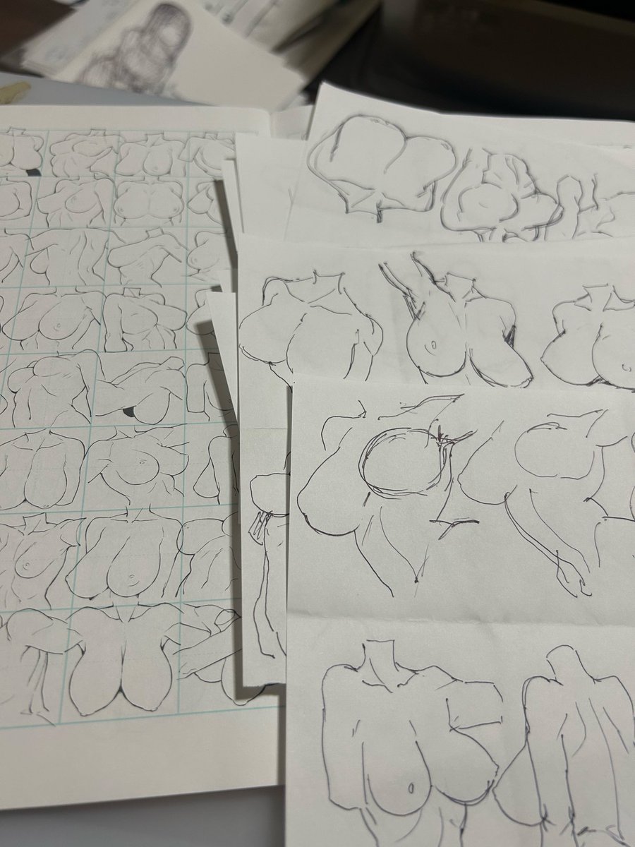 最近の日課。ビジネスペン習字、おっぱい学習帳模写練習、奉仕委員会のお仕事模写練習など。 