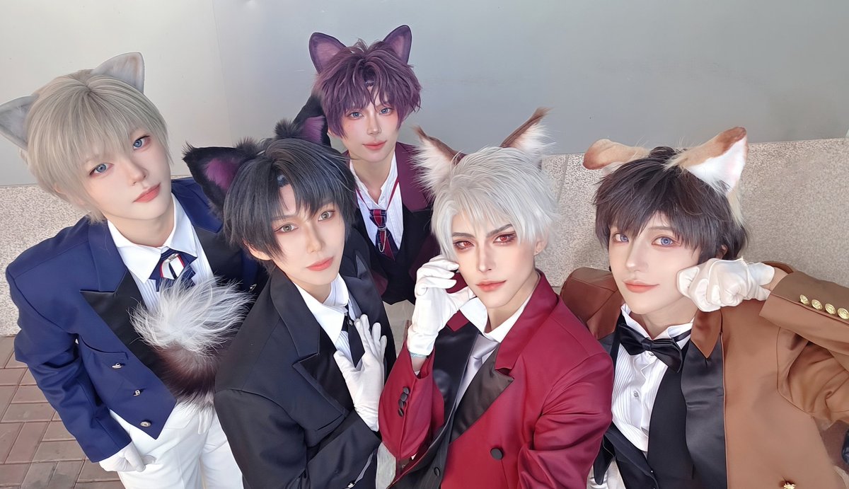 HARI_rangCos's tweet photo. #LoveandDeepspace  

🐈🐈🐈‍⬛🐈🐈‍⬛...집사 5마리💕 https://t.co/KqFTcobAhs