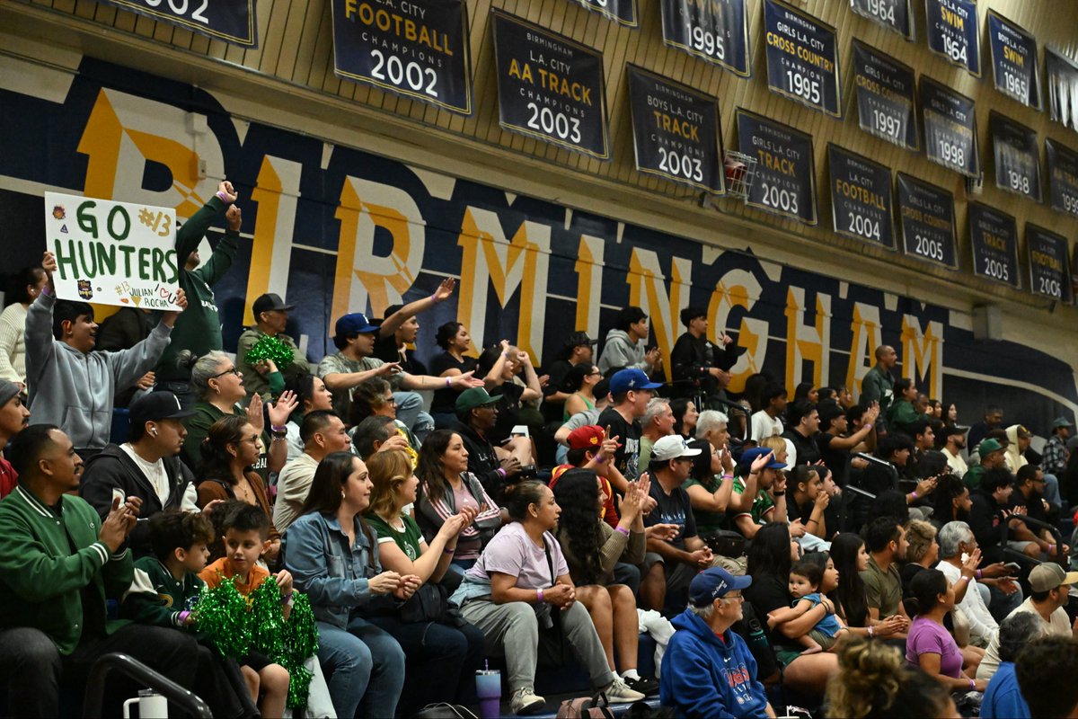 Huntermom51 tweet media