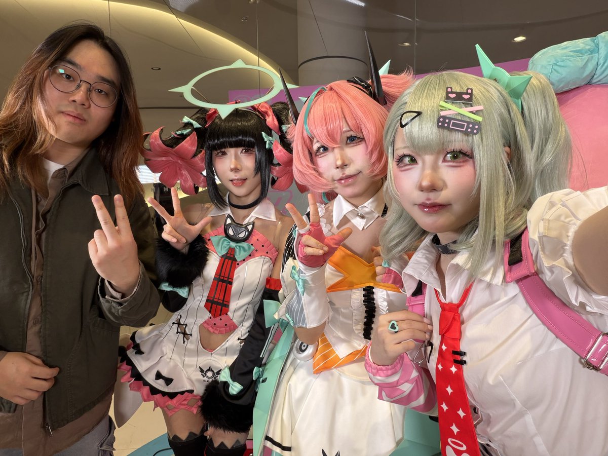 Ryuja Cat tweet media