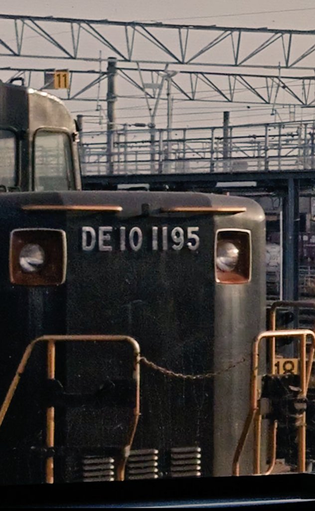 DE10 1195 熊クマ 2026.2.24 821系の車窓より