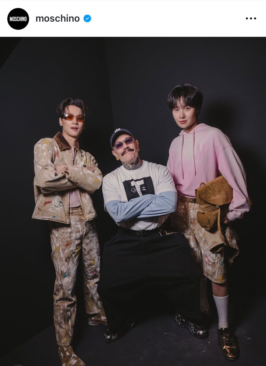 280226 // KENG NAMPING IN MFW26 
#MOSCHINOXKENGNAMPING

﹝IGs : moschino Update 📸﹞ #HaritIGs

Please 🙇🏻‍♀️
Like / Repost / Comment / Share and Save
Explore more in the link.
🔗 instagram.com/p/DVTbvdECK-9/…

#MOSCHINOFW26
#MOSCHINO
#MFW
#KengHarit #nampingster 
#KengNamping <a href="/harit_keng/">Harit_keng (DuckMan 🦆)</a>