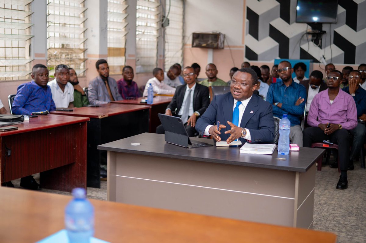 HonoreMvula tweet media