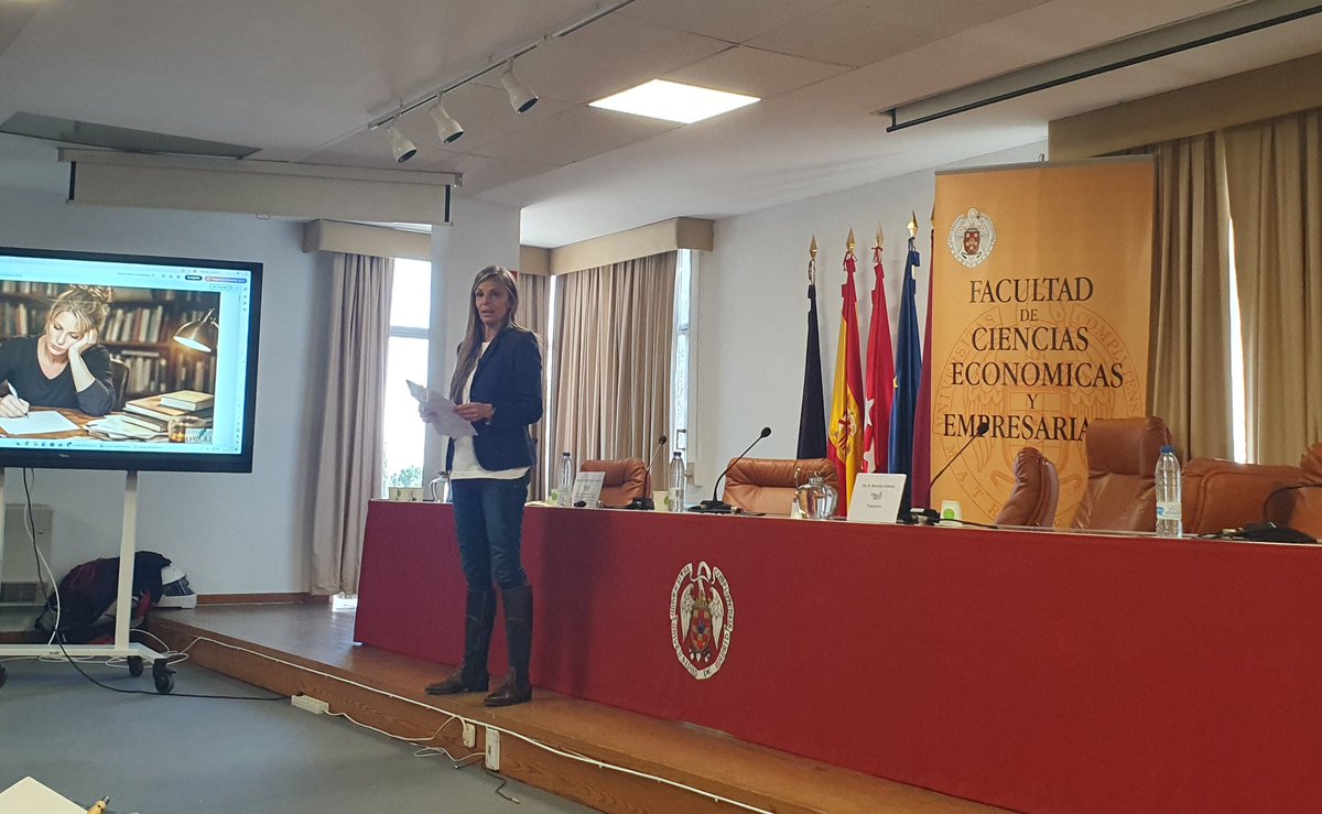 En la Jornada “Salud Mental y Escuela” de <a href="/UCETAM/">UCETAM</a> interesantes ponencias de <a href="/JavierUrraLIBRO/">Javier Urra. Qué Se Le Puede Pedir a La Vida</a> sobre educar para el bienestar, <a href="/RichieGuinea/">Ricardo Guinea</a> de la salud mental durante la etapa escolar, <a href="/blancalcatalan/">Blanca Lopez Catalan</a> sobre prevención del acoso escolar y Davinia Olivares sobre la inclusión autista