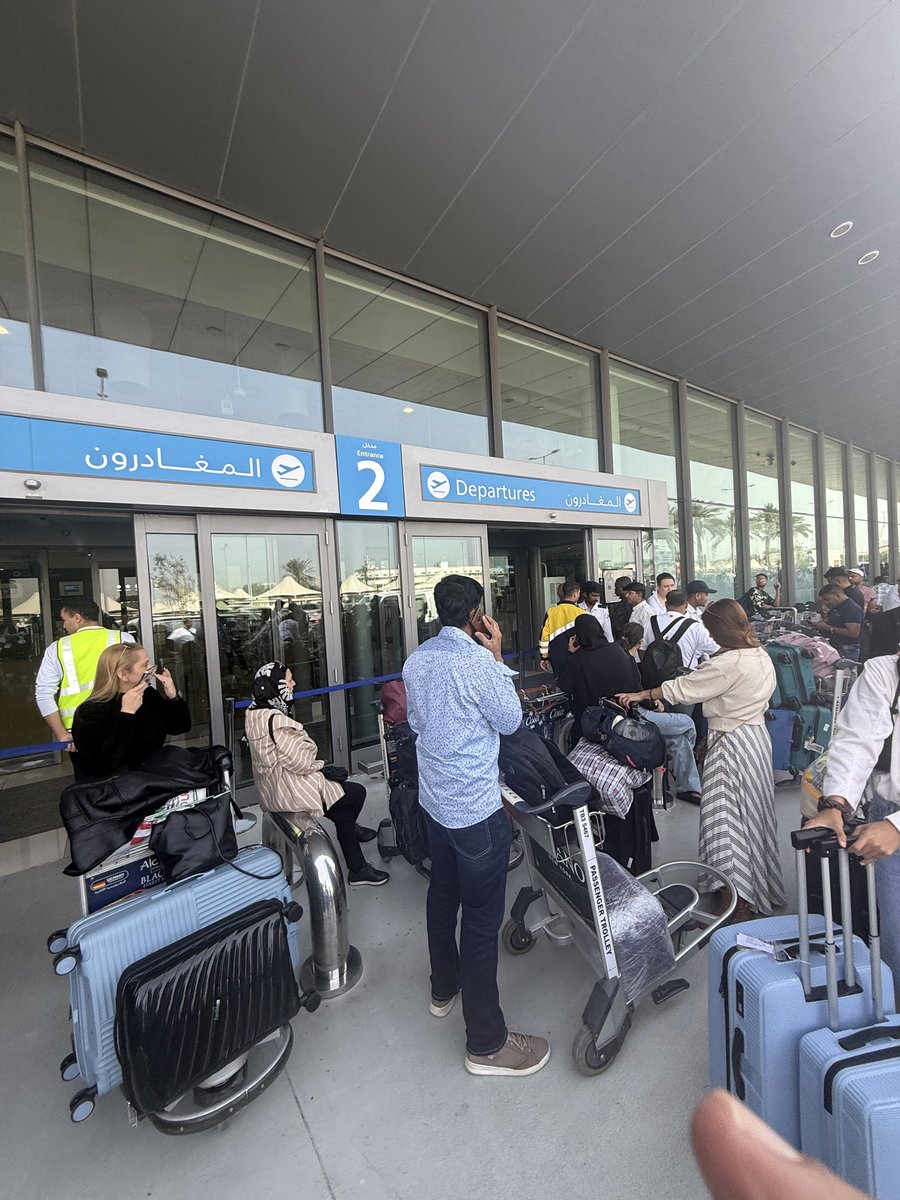 Dubai Airport closed indefinitely. 

#Tehran