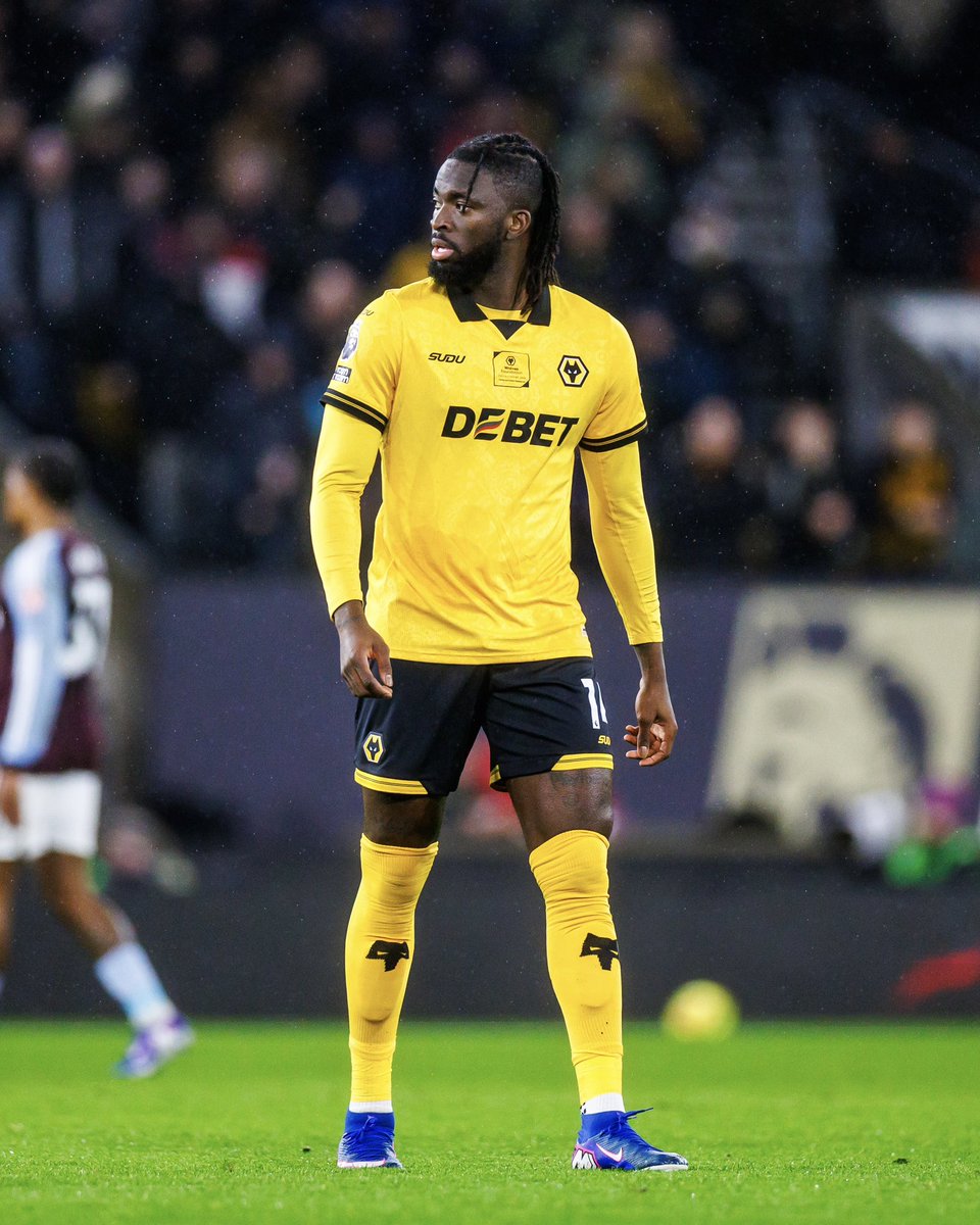 T.e.a.7_ tweet media