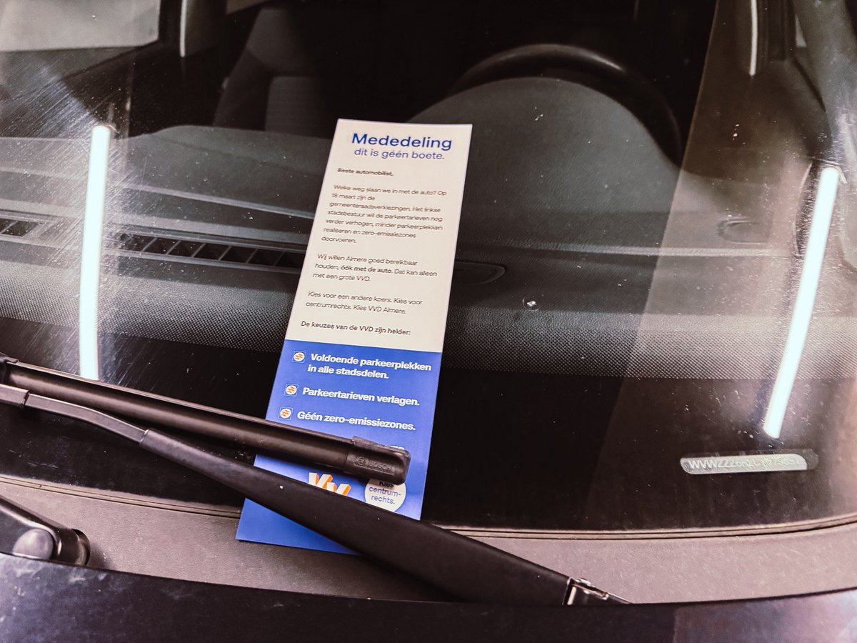 VVD Almere tweet media