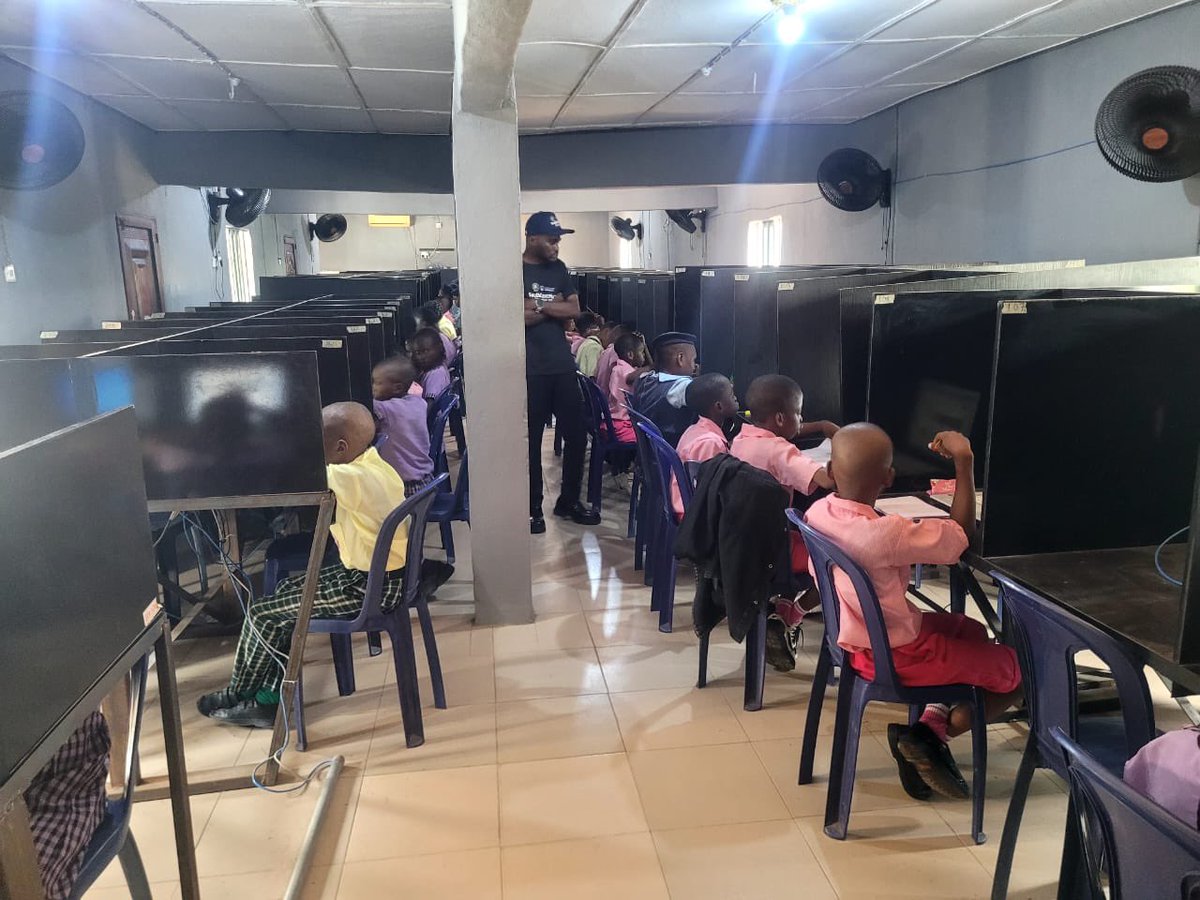 Alex Onyia tweet media