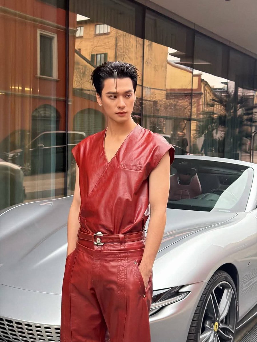 Keng610298's tweet photo. So handsome and cool Bibro
KENG WITH FERRARI FW26
#KENGHARITWITHFERRARI
@ferraristore #FerrariFW26
#Ferrari #MFW26 https://t.co/YdhIYRXFuh
