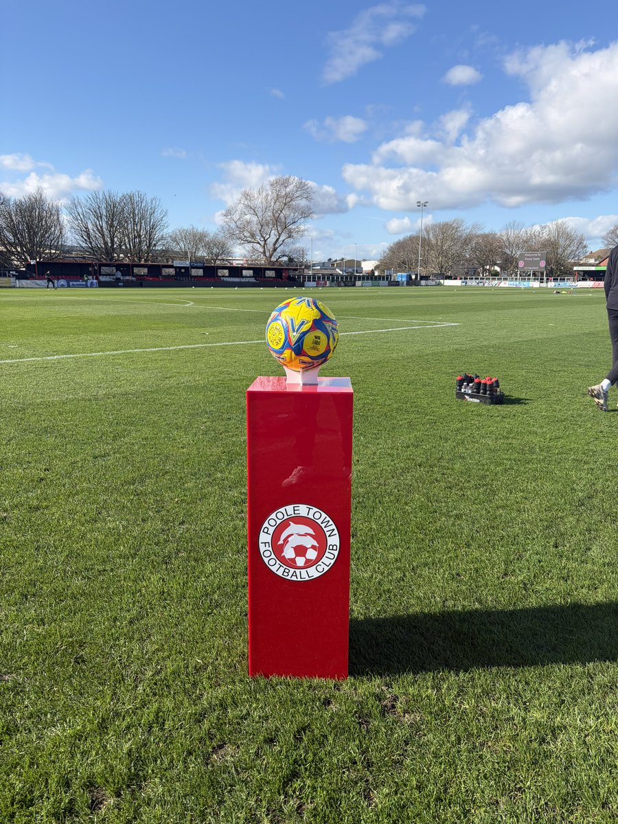 GCAFCofficial's tweet photo. Touch down in Poole Town 👋🏻 https://t.co/ci1t7b67Z2