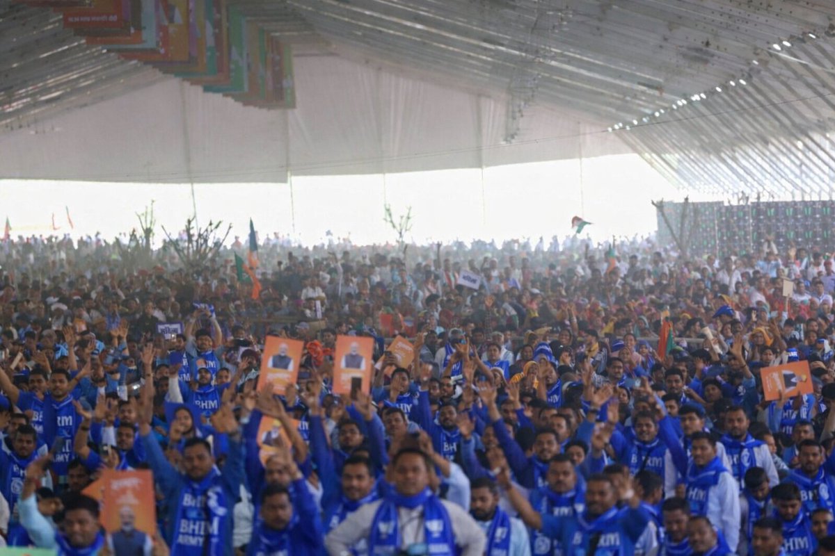 Ujjawal78270471's tweet image. मोदी राजस्थान में HPV वैक्सीन लॉन्च कर रहे है रामराज्य से भीमराज्य की ओर बढ़ती जनता पेरियार की तरह जाति धर्म के जाल से बाहर निकल रही है जय भीम💙
#UGC_RollBack 
#SCSTrollback