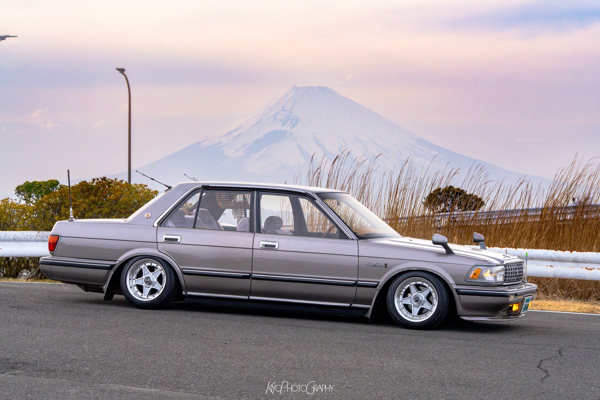 うちですうち tweet media