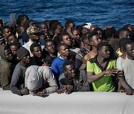 Wszystkim wyjaśniam, że wojna Izrael - Iran  jest tak samo jak wojna Rosja - Ukraina nie naszą wojną.
Nasza wojna to będzie wojna z czarnymi i arabami, ukraińcami i hindusami na polskich ulicach za kilka lat jak nie powstrzymamy masowej migracji do Polski.
Amen.