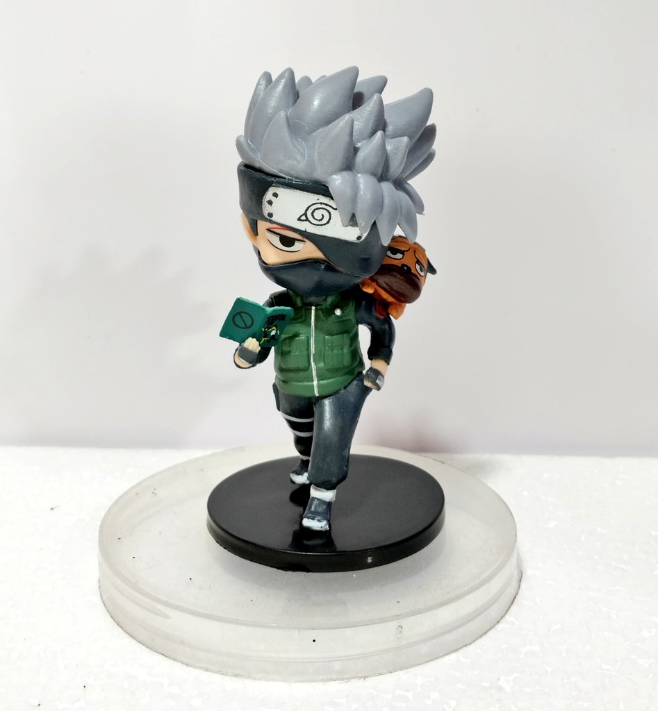 Ikigaistudio_'s tweet image. “Copy Ninja vibes 🥷⚡

Calm. Cool. Deadly. 🍃🔥

This Kakashi chibi is now up for sale 💥 

Detailed finish ✨ Collector condition ✅

Limited piece 🚨
DM to claim before it disappears like a ninja 🕶️📩

#AnimeSale #Kakashi #HiddenLeaf #AnimeCollectors”