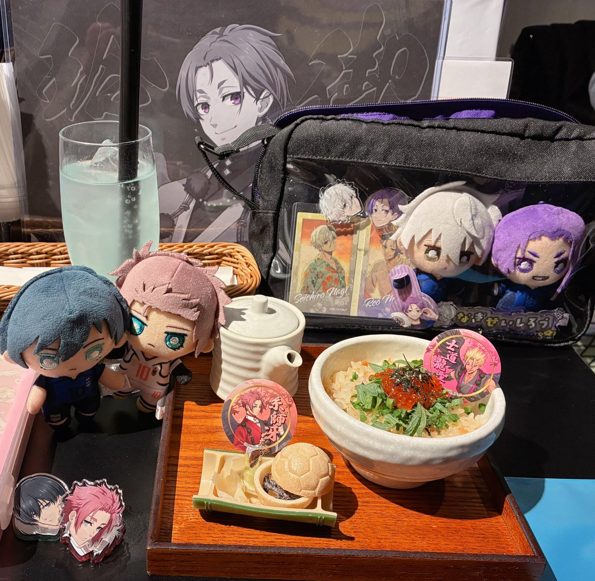 これは昨日のカラオケとコラボカフェ😄ずっとサッカーに忙しい楽しい♪