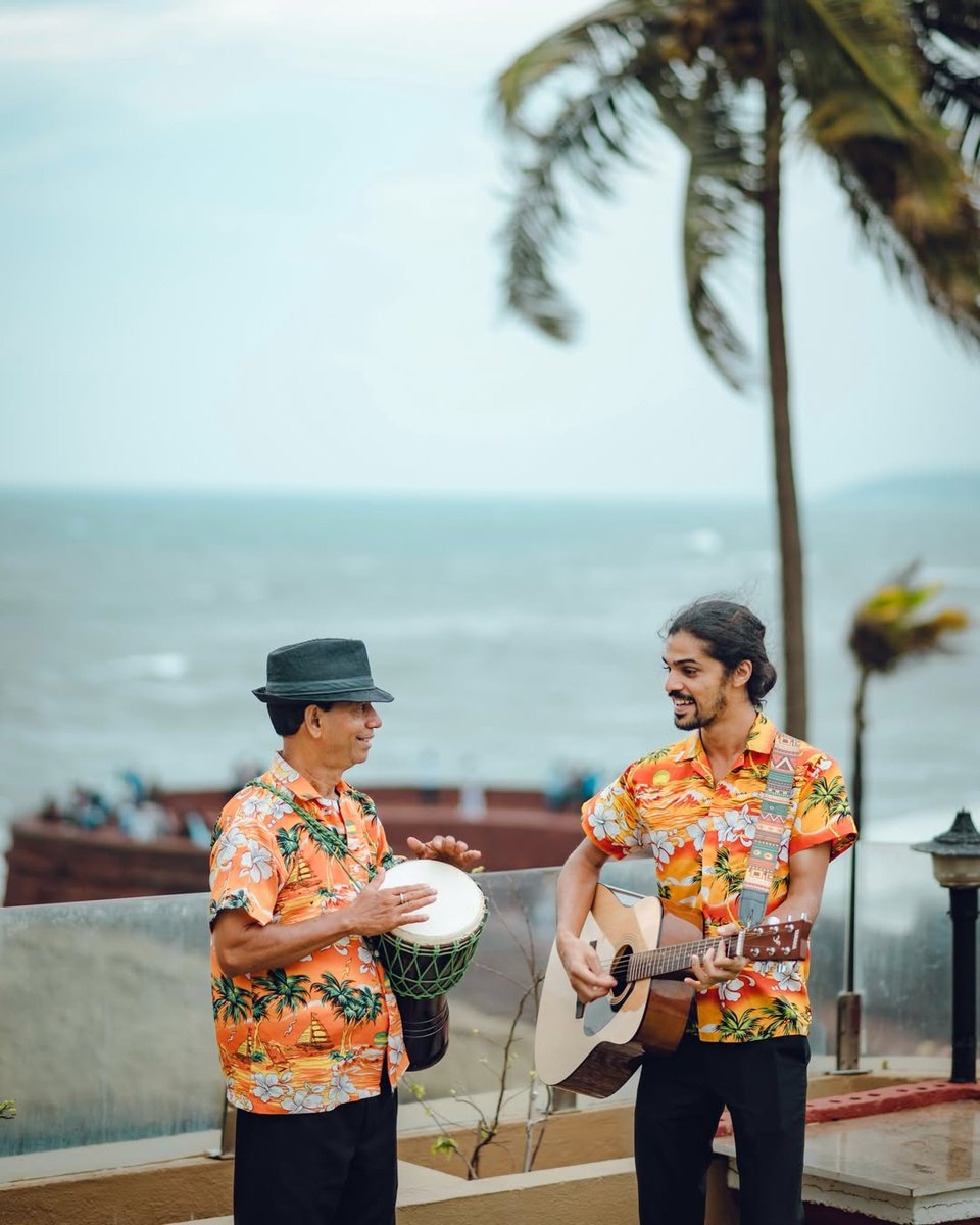 A traditional Goan welcome with soulful live music, warm smiles, ocean breeze and vibrant energy that turns every arrival into a beautiful celebration.

For reservations, call: +91 832 664 5858

#TajFortAguada #TajHotels #Traditionalwelcome #musicalwelcome