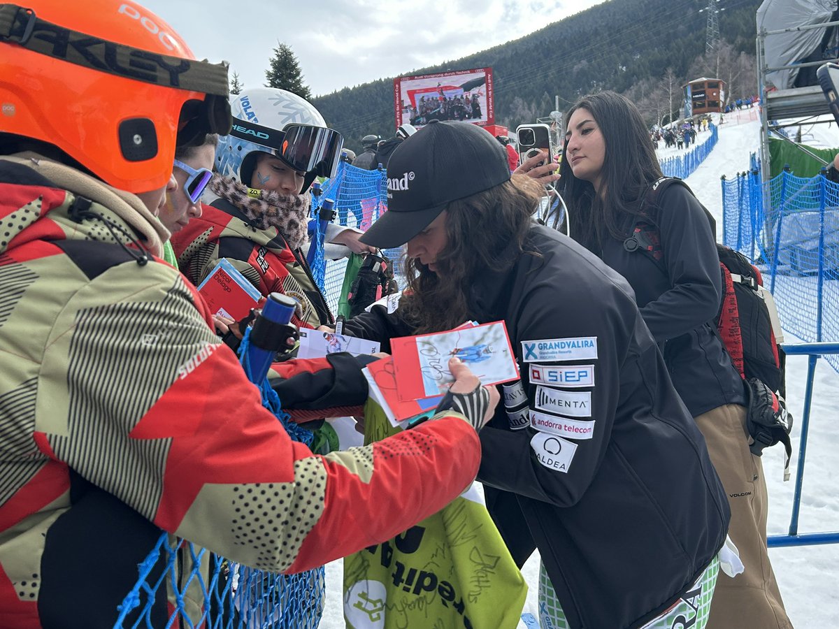 RadioSeu's tweet photo. #ElTarter acull la Copa del Món femenina d'#esquí, just després dels Jocs Olímpics. Victòria d'Emma Aicher al primer SG disputat aquest dissabte. #Pirineu #Andorra #ski #FISalpine #WorldCupSoldeu 📷 Galeria d'imatges: https://t.co/UtYn10HkGu https://t.co/zL6N34MKt9