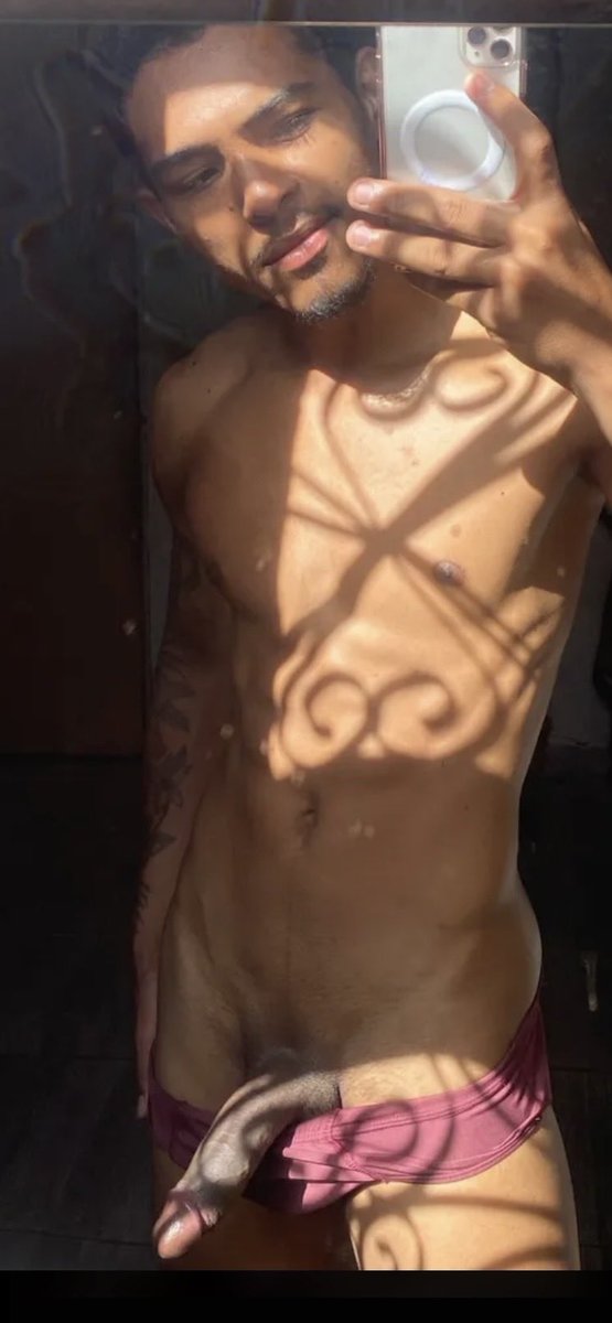 coluuci's tweet photo. https://t.co/dSviPpgLgF  deitadinho  pra vcs🥲🍆 https://t.co/YNsb2BxQzM