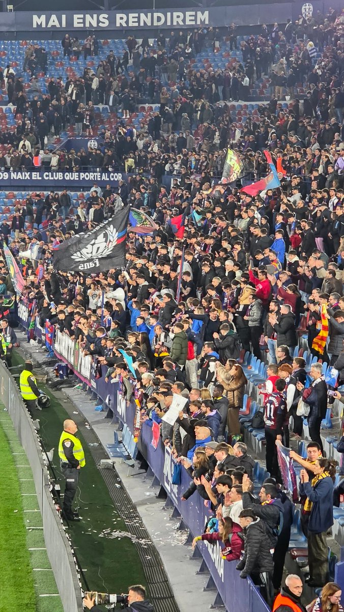 Unitedite tweet media