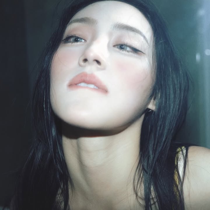 mamiiii 😩😍 #Punch4EVE