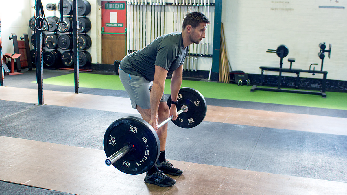 FitnessHacks101's tweet image. Deadlift for Runners 101: Discover how adding deadlifts to your training can boost strength, prevent injuries, and improve your running performance. Check out these top tips for runners! 💪🏃‍♂️ Read more: ow.ly/4wso50Y9fAU 

#Deadlift #Runners #StrengthTraining #RunStrong