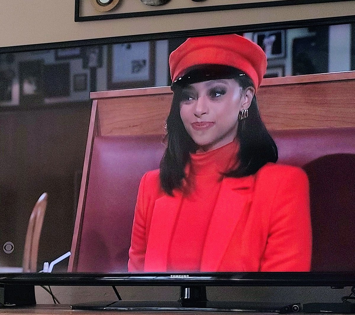 Catching up on #BeyondTheGates  &amp; seeing my favorite little thing "Kat in a Hat" 🤗🥰