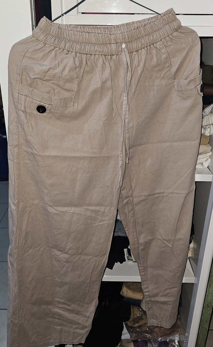 kamusiapa tweet media