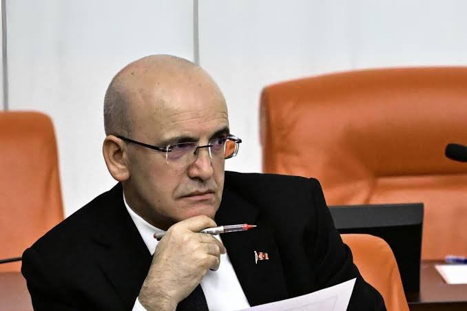 Hava da zam kokusu var..

#savas #saldiri amerika iran nato