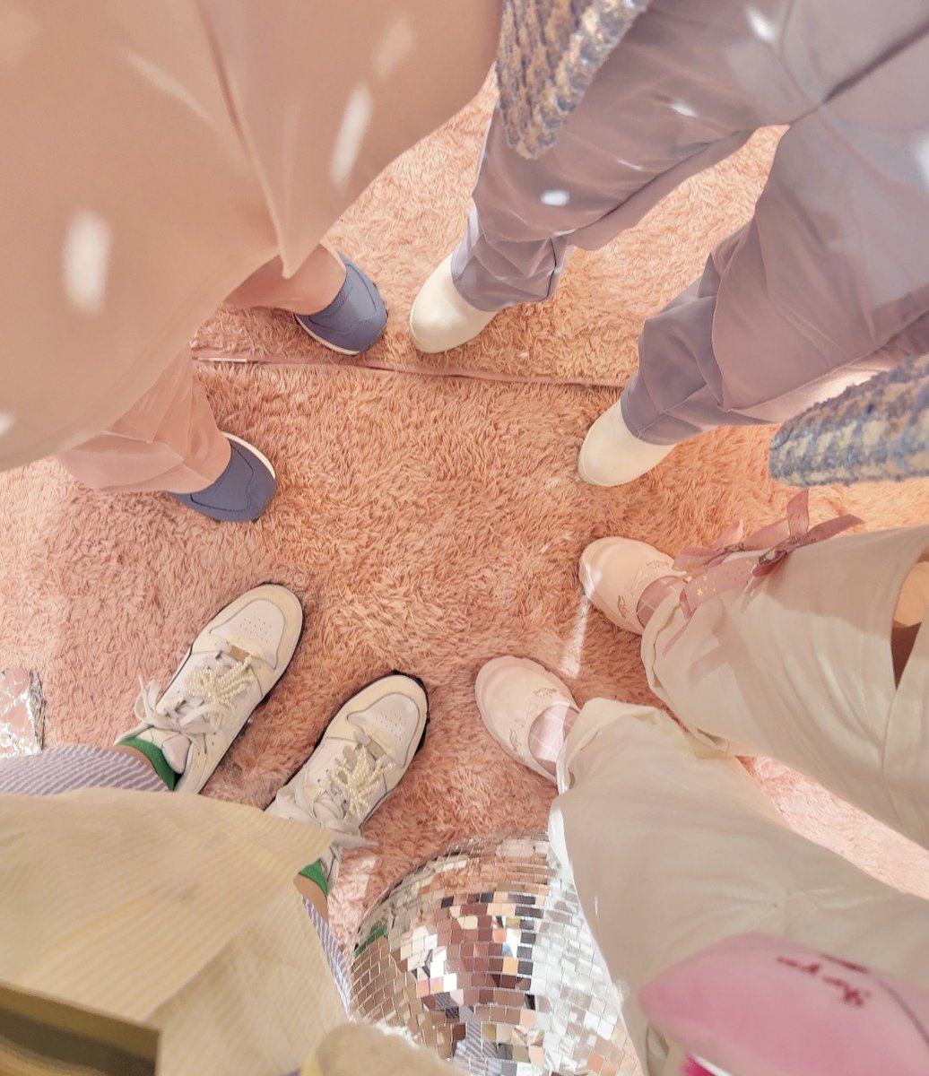 ⚠️捏造衣装 イースターカフェの彼が可愛すぎて影響うけまくりました