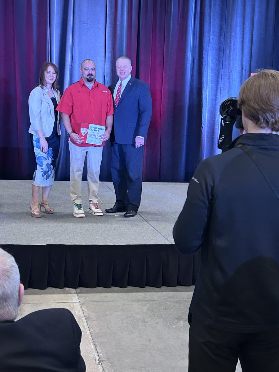 Dean Yoder tweet media