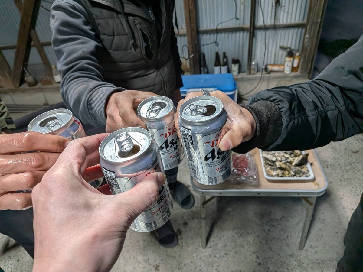 今夜は、同級生、ドンキーファミリーでBBQ。出会って25〜26年。

全く変わってない皆。

幸せでした。

皆、白髪増えてるぞ(笑)

楽しかった！

ありがとう