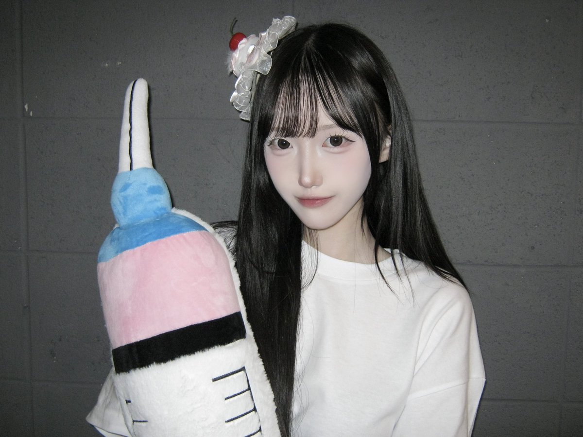 m.blog.naver.com/dearyua/224199…
3월도 잘 부탁드립니다!🌊