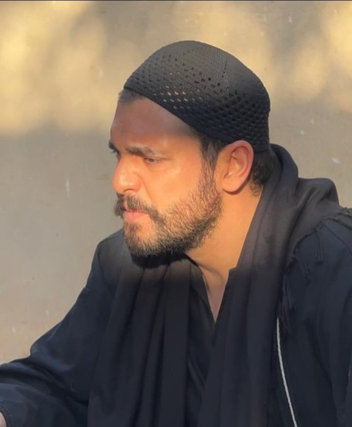 meroo201216's tweet photo. النجم "سـامر إسماعيل" من كواليس  مسلسل #اليتيم 😍❤️‍🔥. https://t.co/nyZqVvQO5Q