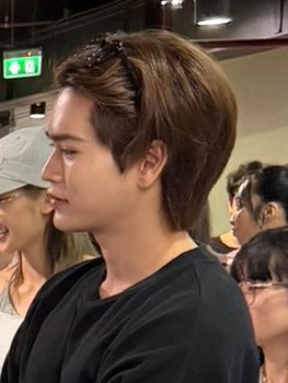 นายๆ นายไปตัดผมร้านไหนมา ที่เขาเข้าใจคำว่าเอาออกนิดเดียว !!!!!

JUNIORMARK GLYCOLIC UNIVERSE 
#LOrealGlycolicXJuniorMark
 ᵕ̈ #markjrtn <a href="/Markjrtn/">คุณไป๋</a> ࣪ ִֶָ☾。