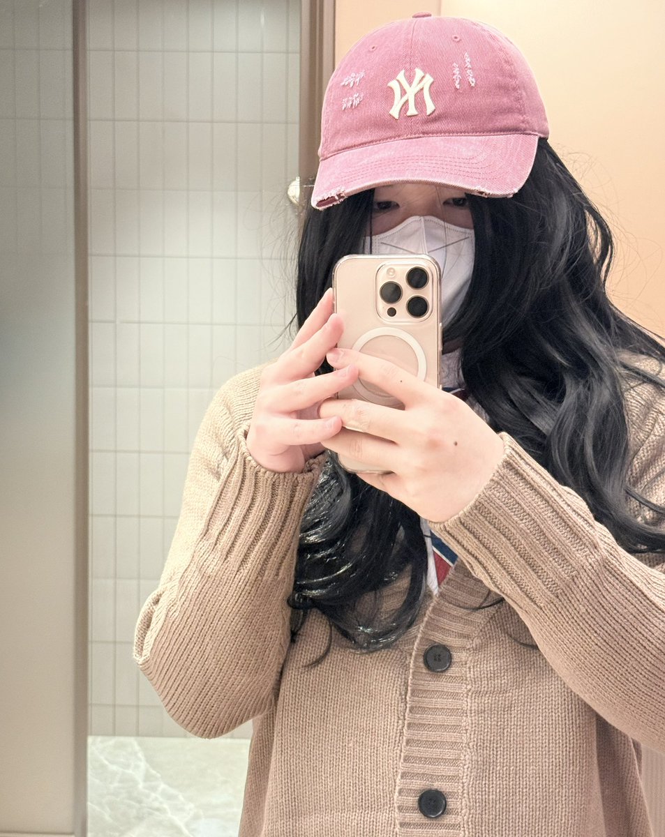 MHaa581586's tweet photo. ootd #cd #四爱小狗 #温州 #男娘 https://t.co/xvUt7McmOb