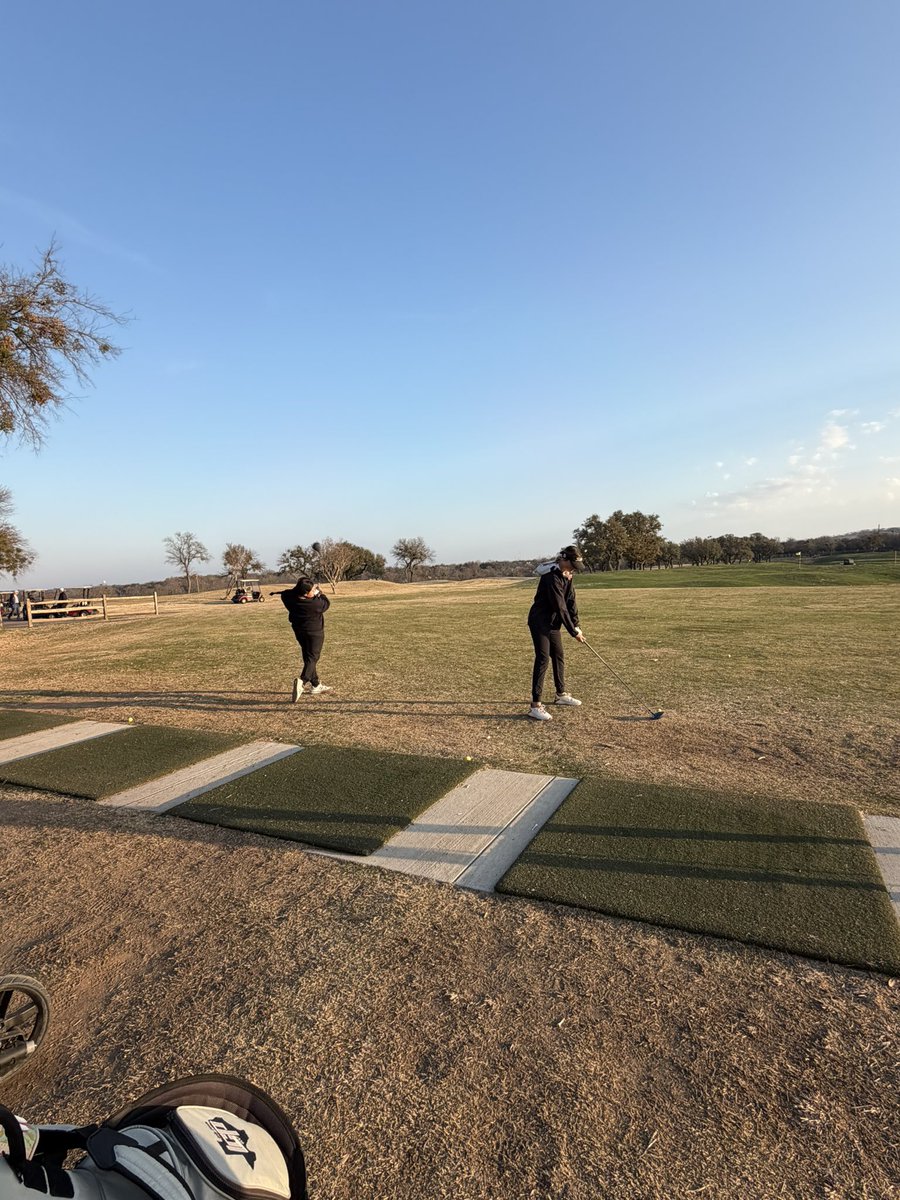 Lubbock-Cooper Girls Golf tweet media