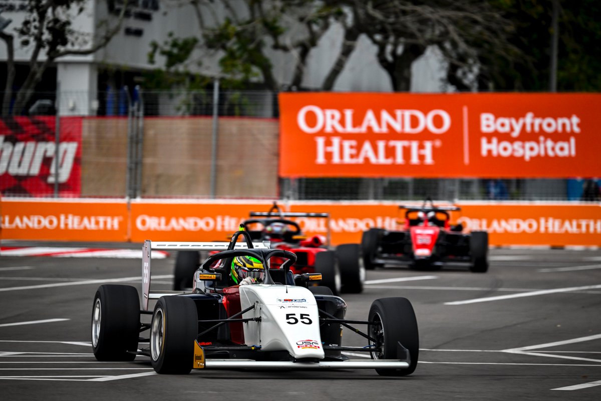 USF2000 Series tweet media