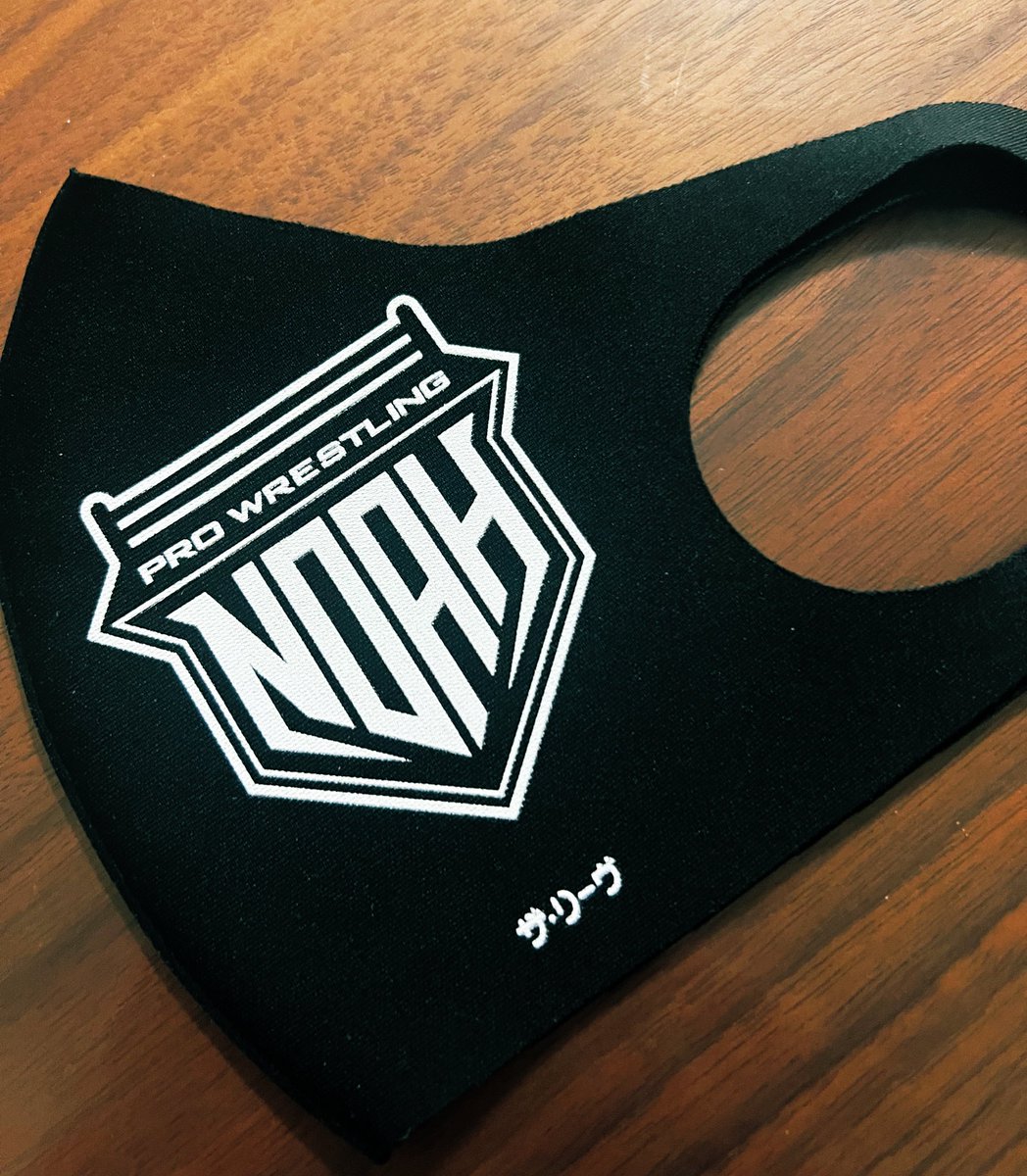 最新版丸藤選手コスチューム！ さらに看板に映えましたね🌟 マスクも