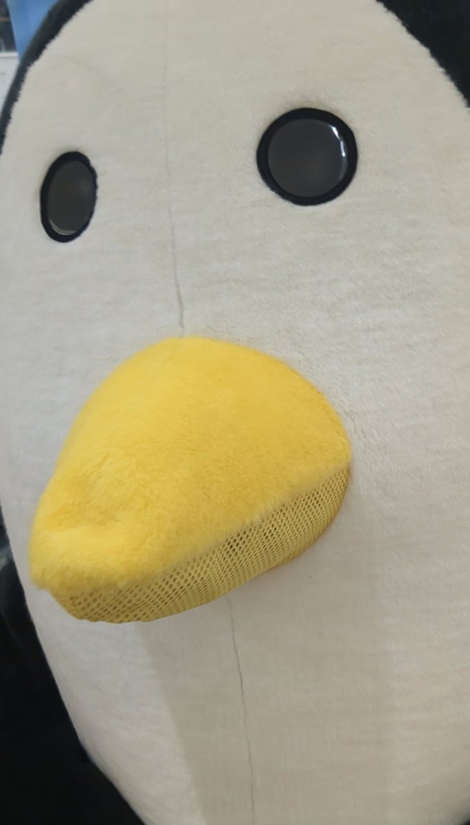 tomatoosa__'s tweet photo. 車やマイホームを買うとき〜♪そっと寄り添いたいんだ♪あなたの夢や悩みなんかも♪もっと応援したいんだ♪
ひそかにダグくんのファンやったけん会えてほんとに嬉しかった🐧❤️
ありがとうダグくんー！！ https://t.co/K9zTg9WOTf