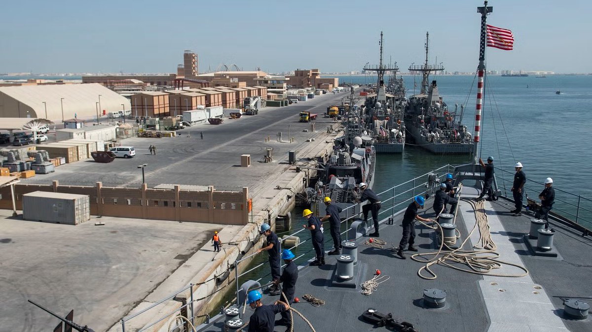 ألأحداث ألإيرانية بالعربية tweet media